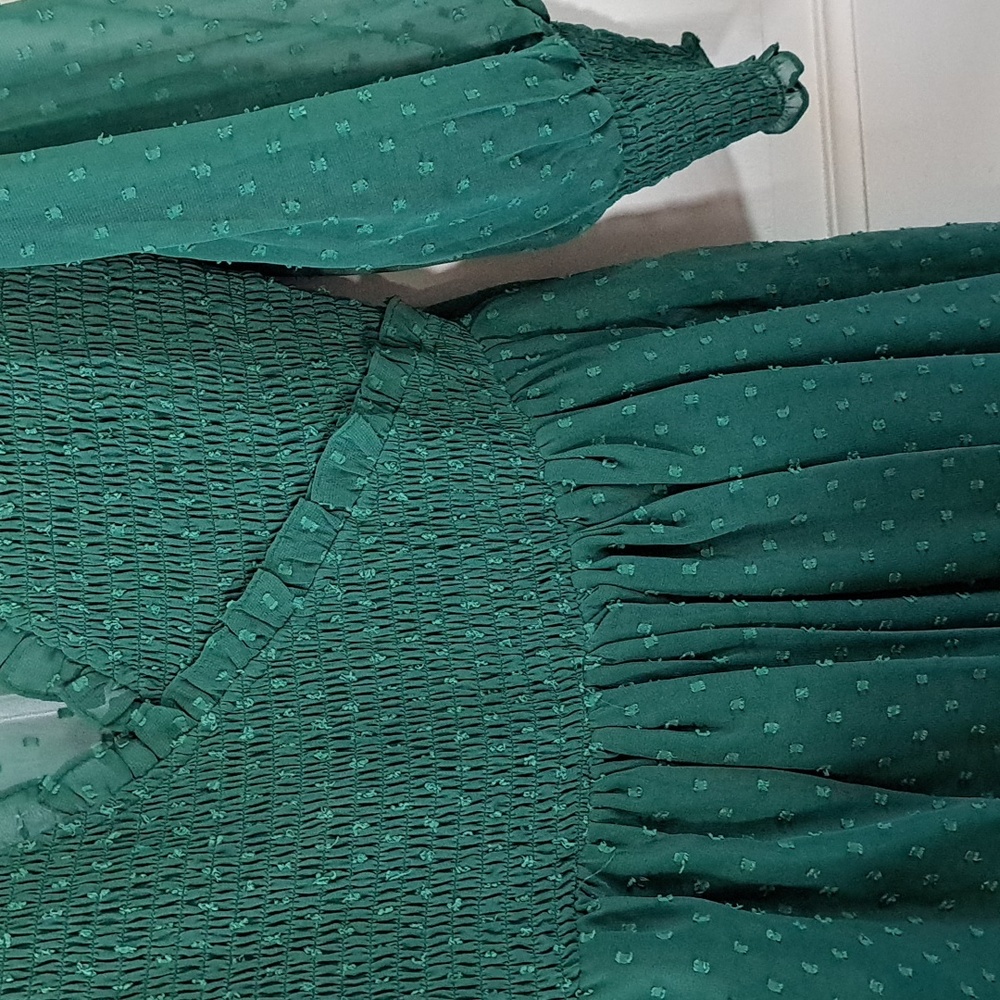 ASOS Design Emerald Green Smocked Ruffles Maxi Dress Flowy Feminine Puff Sleeves - Picture 5 of 14